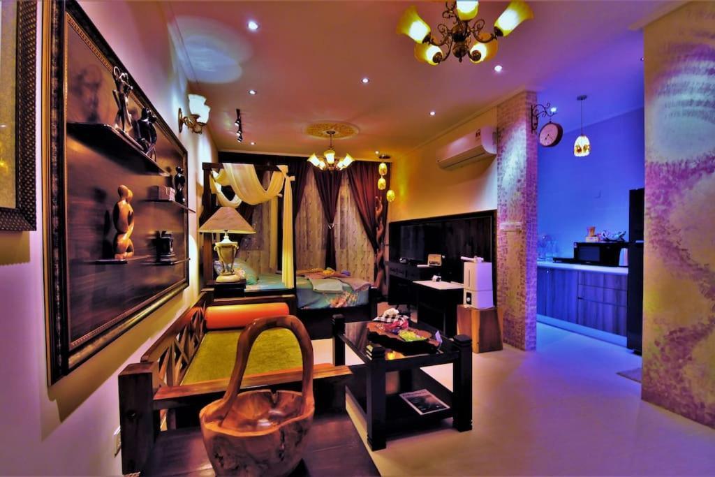 Boutique Studio- Riverine Diamond Кучинг Екстериор снимка
